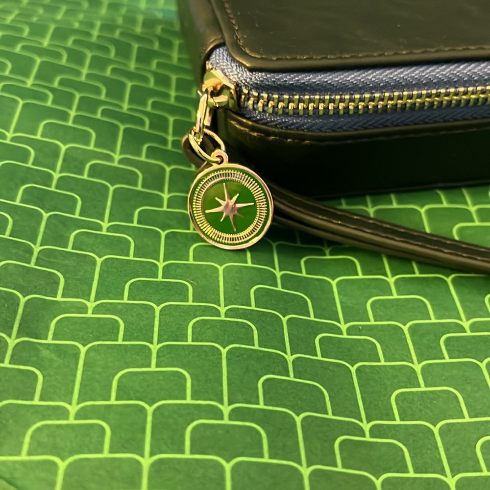 NWT La Mer Mini Trunk in Emerald Green - Picture 5 of 6